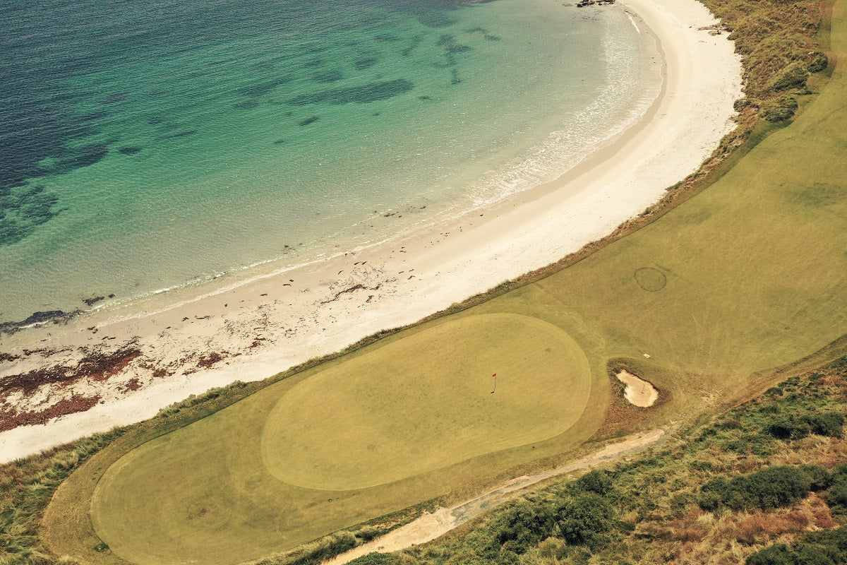 Eighteen at Cape Wickham